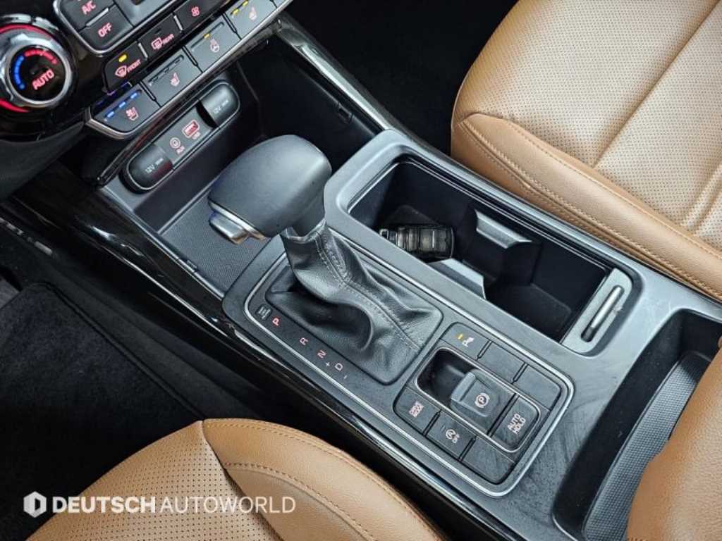 KIA Sorento - Vista 9