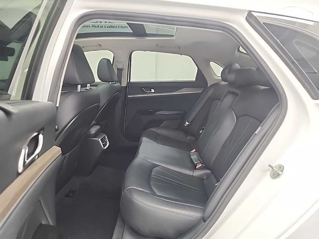 KIA K5 - Vista 12
