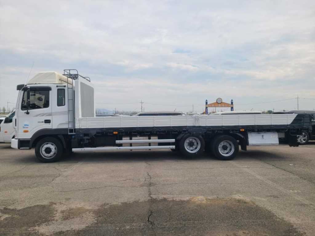 medium and large cargo Cargo - Vista 5