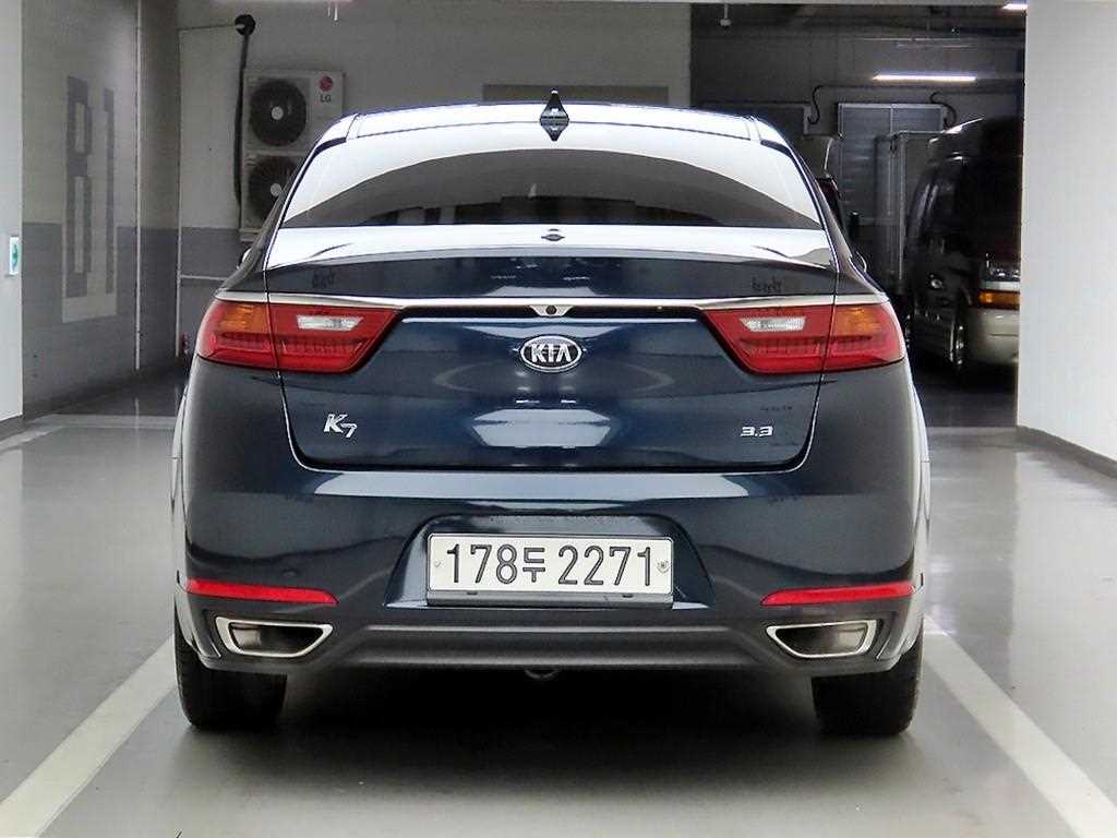 KIA K7 - Vista 3