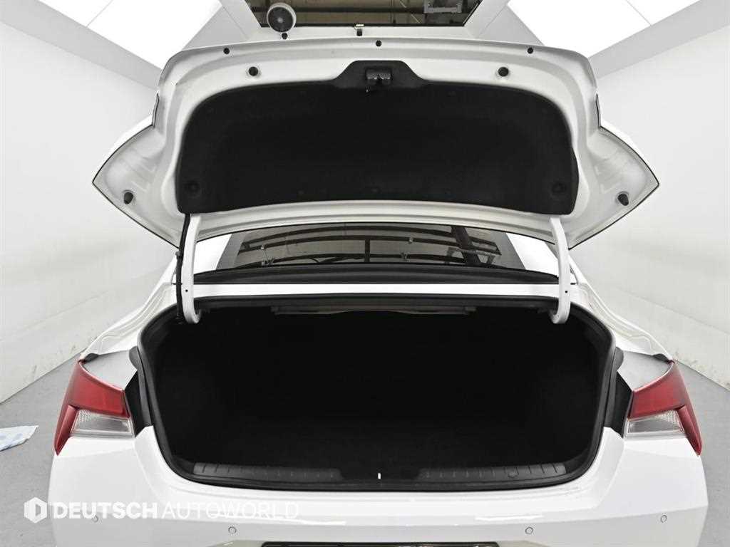 HYUNDAI Avante 2021 Blanco - Importación desde Corea - HF Imports Iquique - Foto 19