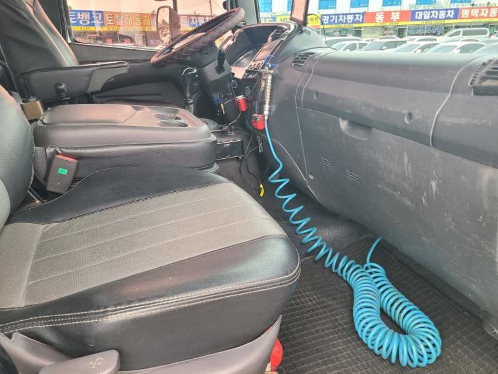 medium and large cargo Cargo 2016 Blanco - Importación desde Corea - HF Imports Iquique - Foto 15