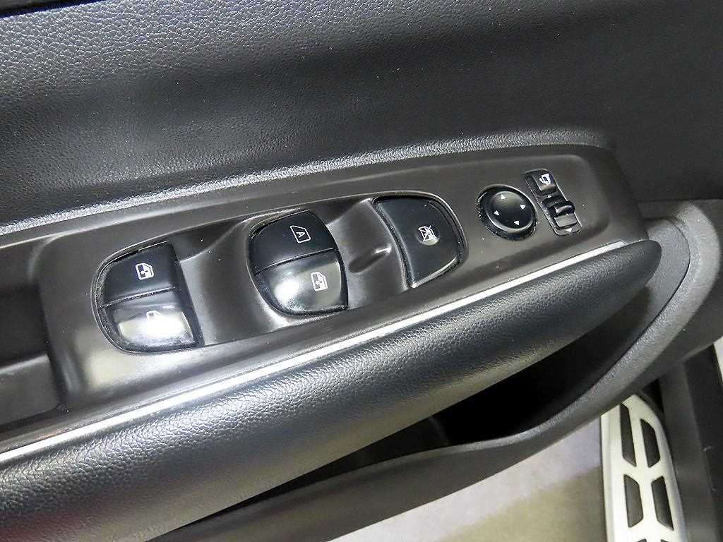SAMSUNG QM6 2019 Blanco - Importación desde Corea - HF Imports Iquique - Foto 13