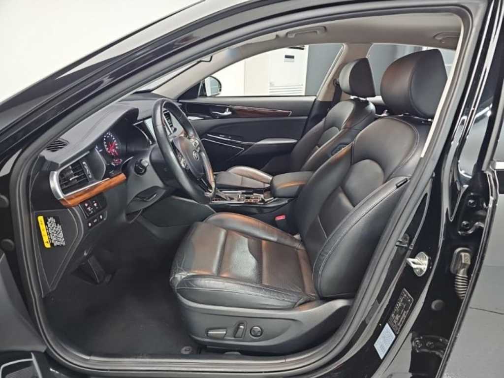 KIA K7 2016 Negro - Importación desde Corea - HF Imports Iquique - Foto 18