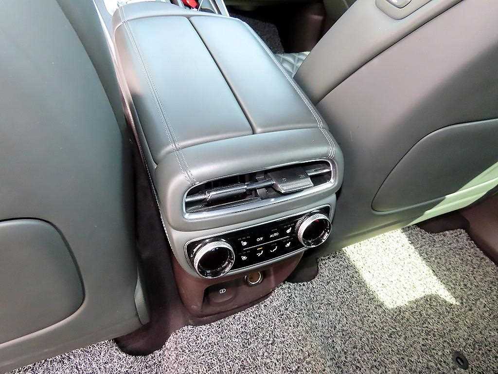 Genesis GV80 2020 Blanco - Importación desde Corea - HF Imports Iquique - Foto 16