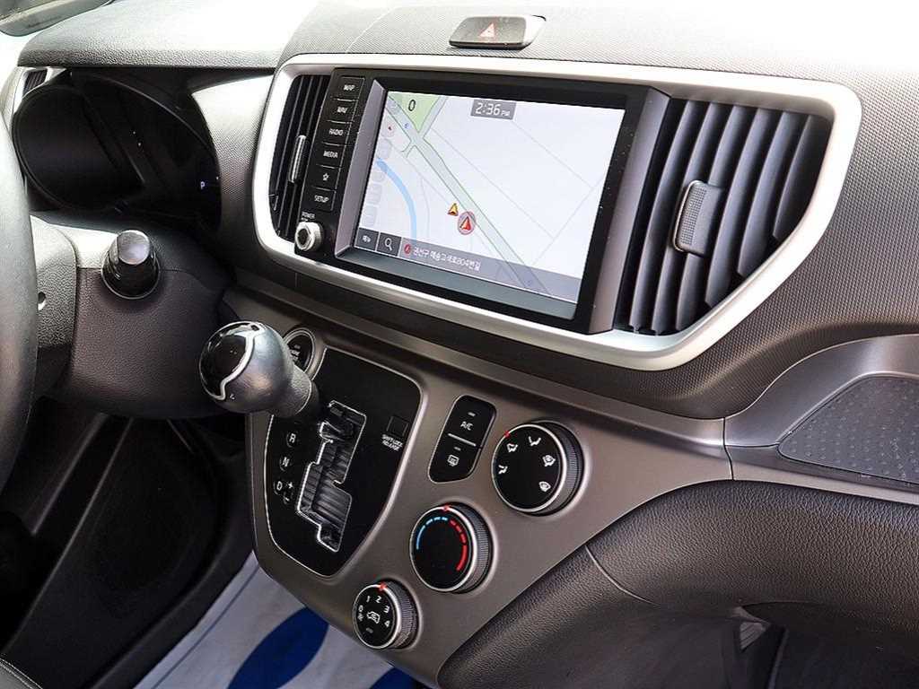 KIA Ray - Vista 10