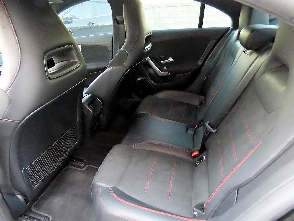 Mercedes Benz CLA Class - Vista 7