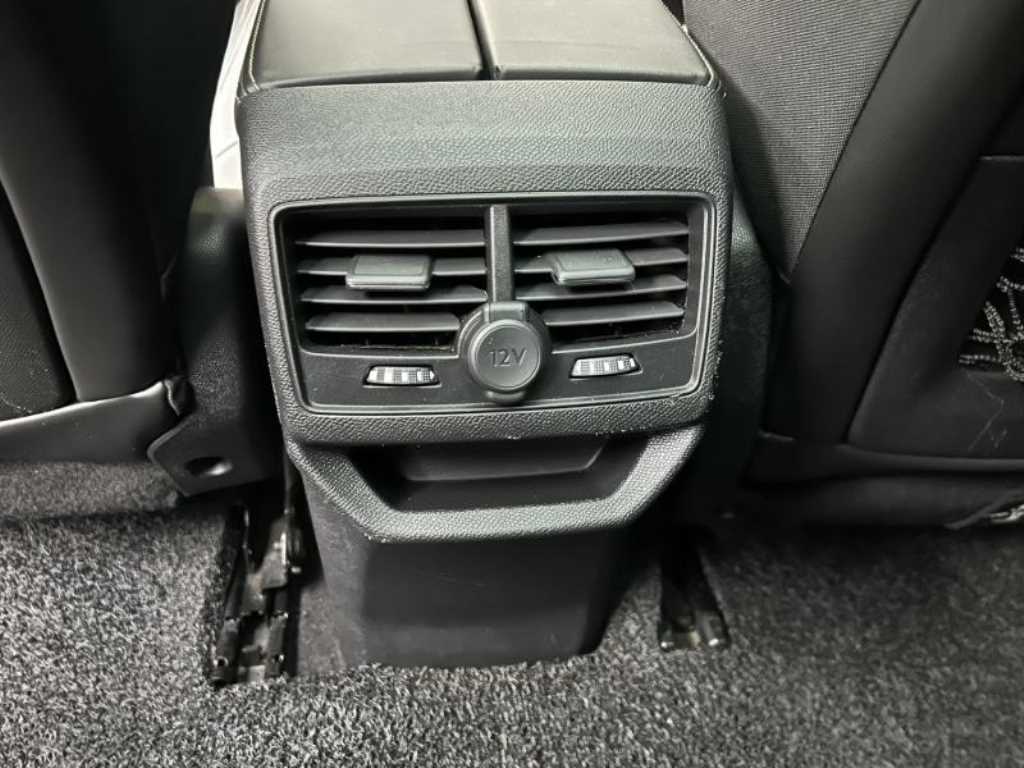 Peugeot 3008 - Vista 9