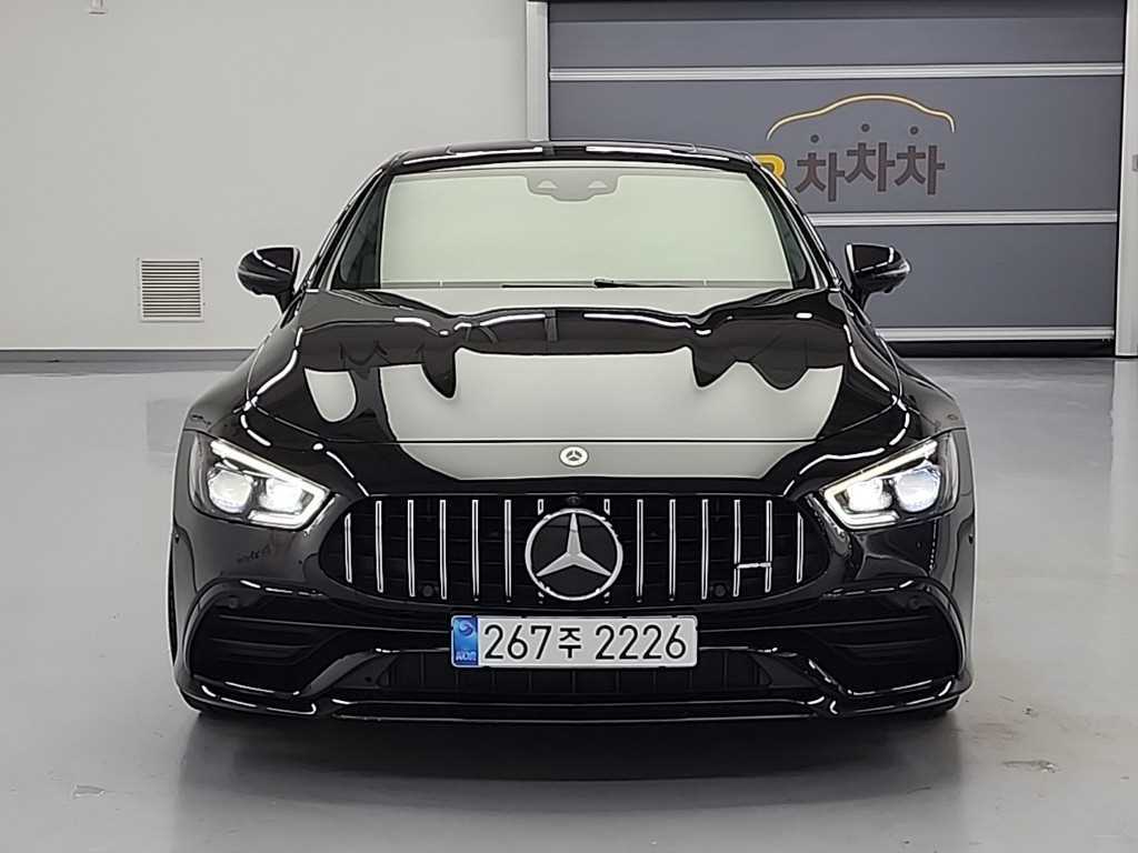 Mercedes Benz AMG GT - Vista 3