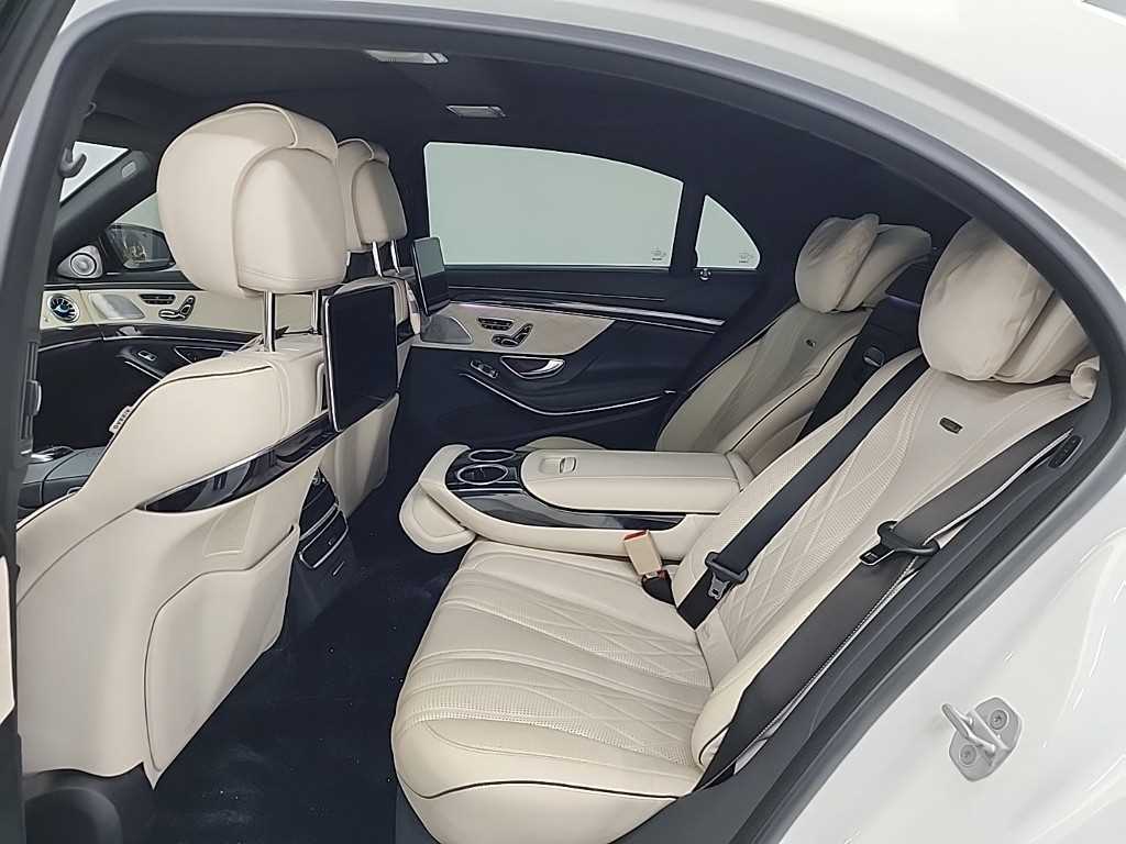 Mercedes Benz S Class - Vista 12