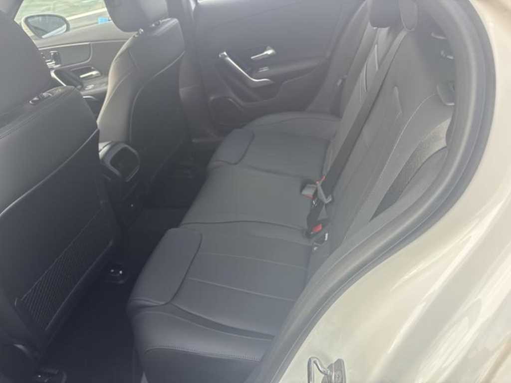 Mercedes Benz A Class - Vista 6