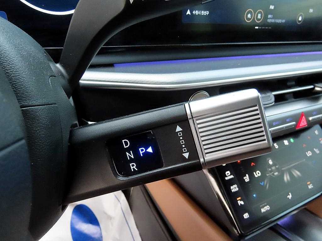 HYUNDAI Grandeur - Vista 10