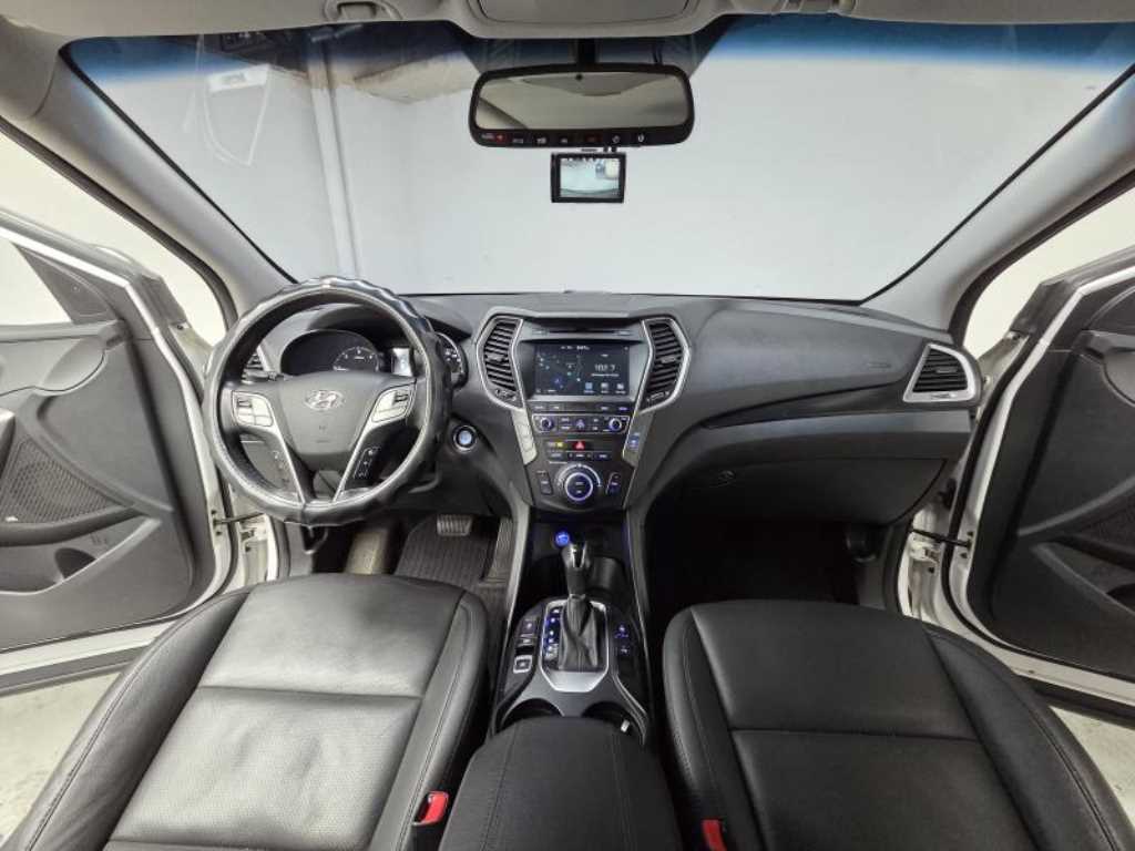 HYUNDAI Santa Fe - Vista 6