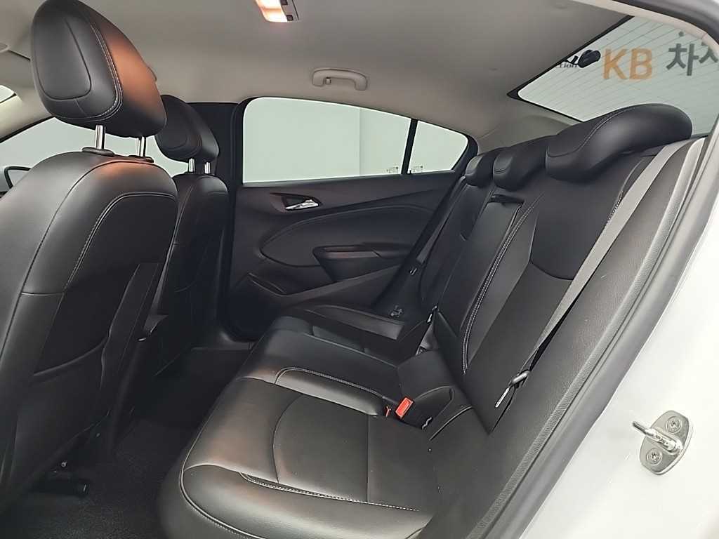 Chevrolet Cruise - Vista 12