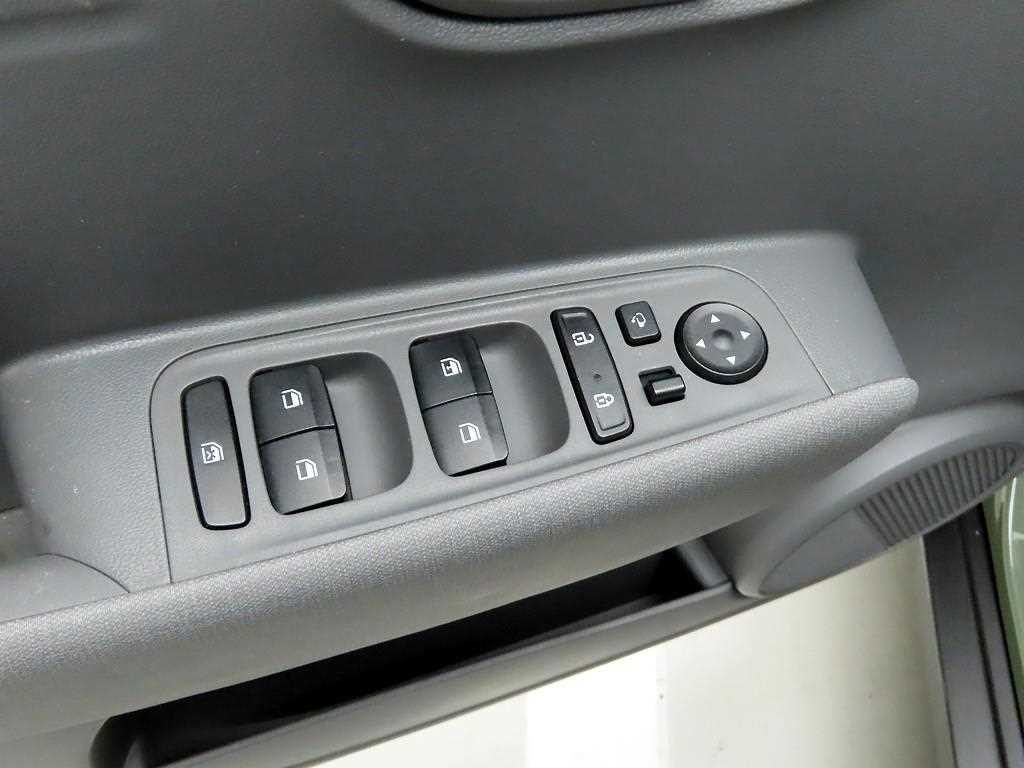 HYUNDAI Casper - Vista 11