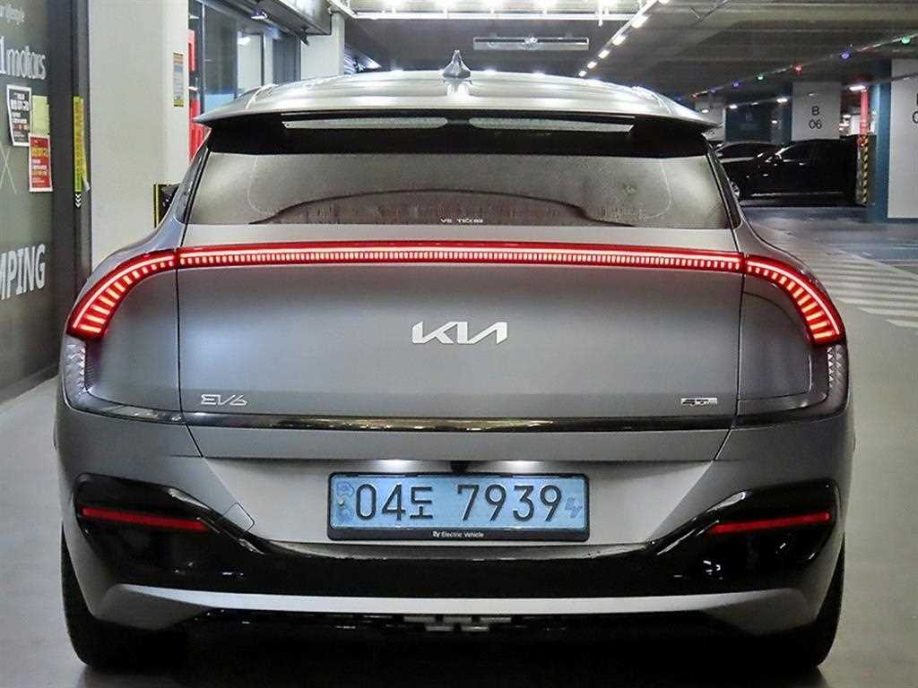 KIA EV6 - Vista 5