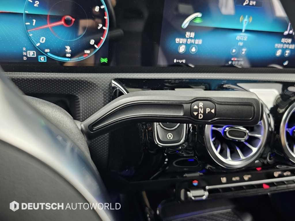 Mercedes Benz CLA Class - Vista 9