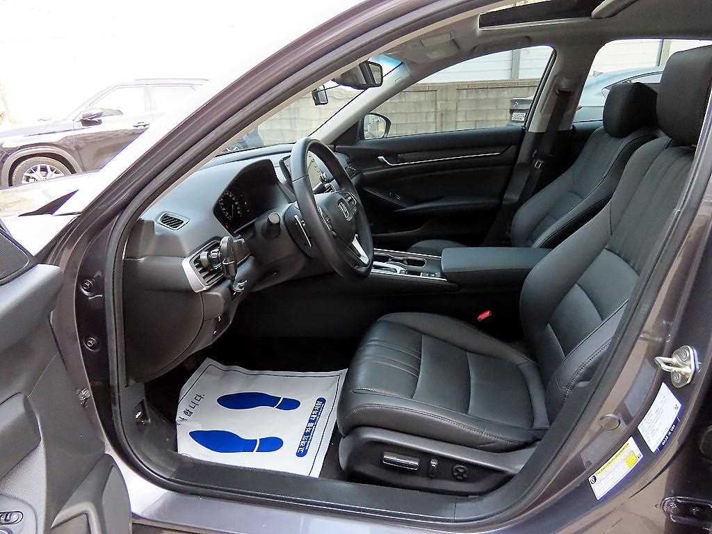 Honda Accord - Vista 5