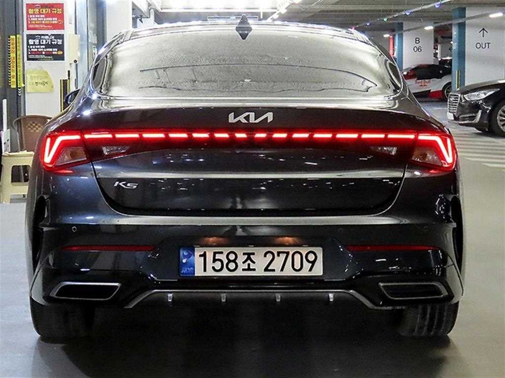 KIA K5 - Vista 6