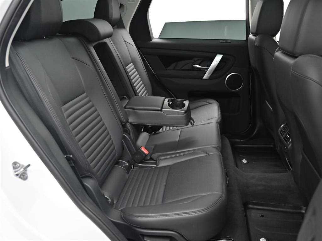 Land Rover Discovery Sports - Vista 12