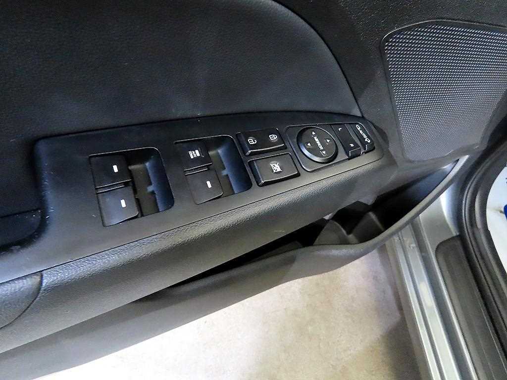 HYUNDAI Avante 2016 Gris - Importación desde Corea - HF Imports Iquique - Foto 13