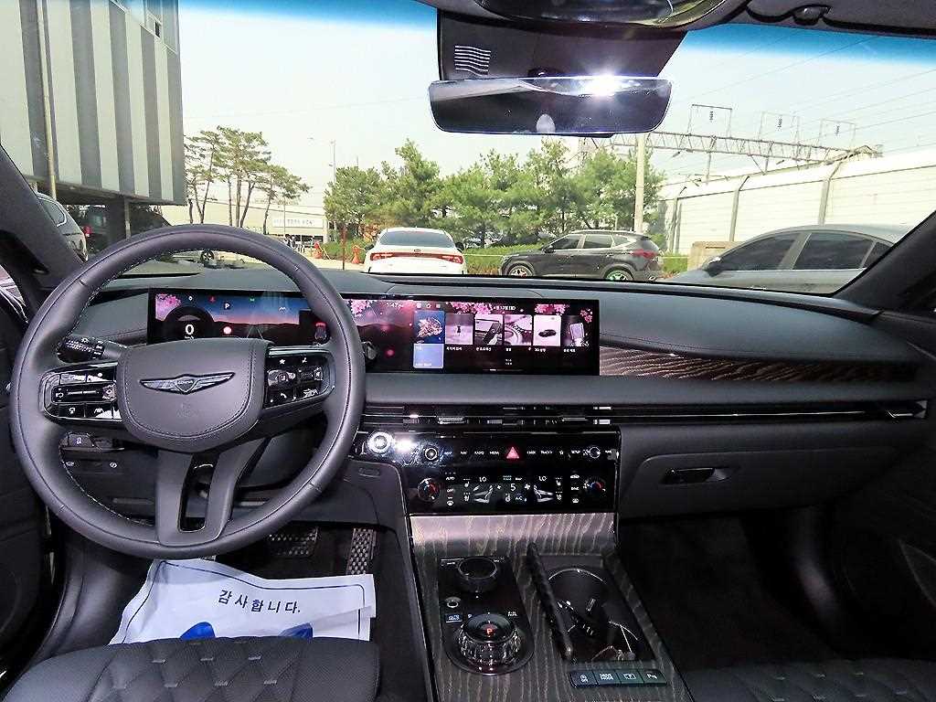 Genesis G80 - Vista 7