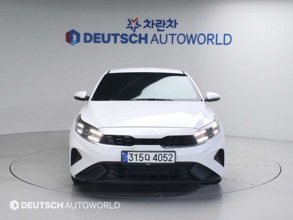 KIA K3 - Vista 3