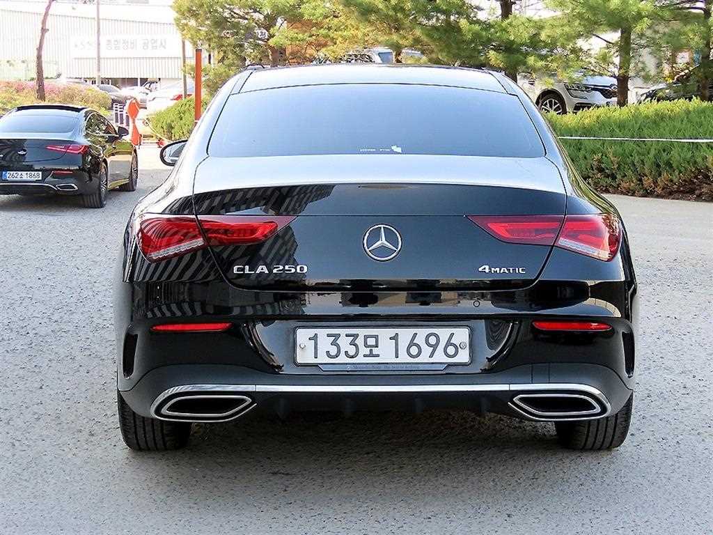 Mercedes Benz CLA Class - Vista 5