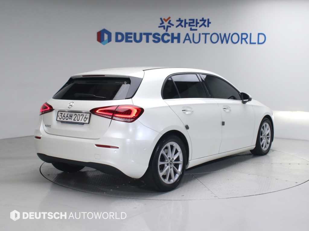 Mercedes Benz A Class - Vista 2