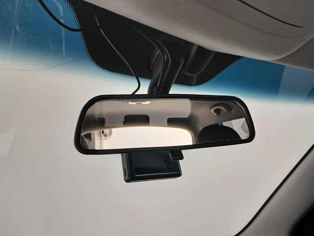 Ssangyong Tivoli 2016 Blanco - Importación desde Corea - HF Imports Iquique - Foto 15