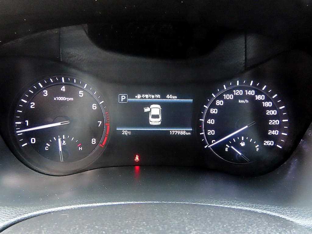 Genesis G80 - Vista 9