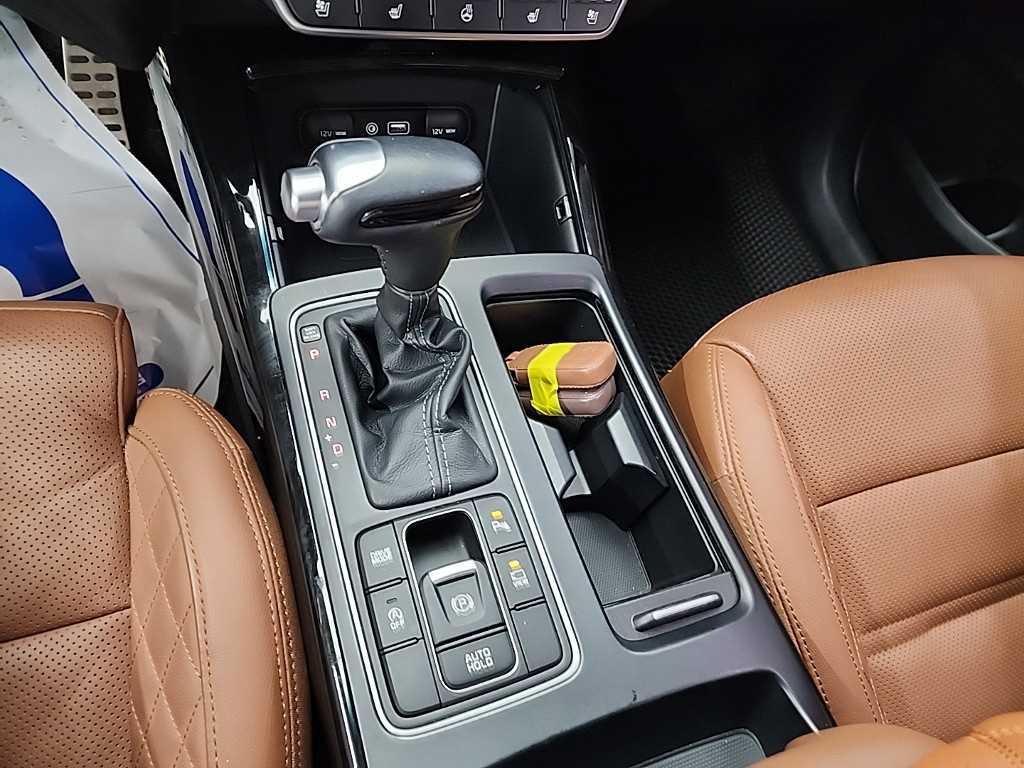 KIA Sorento - Vista 8
