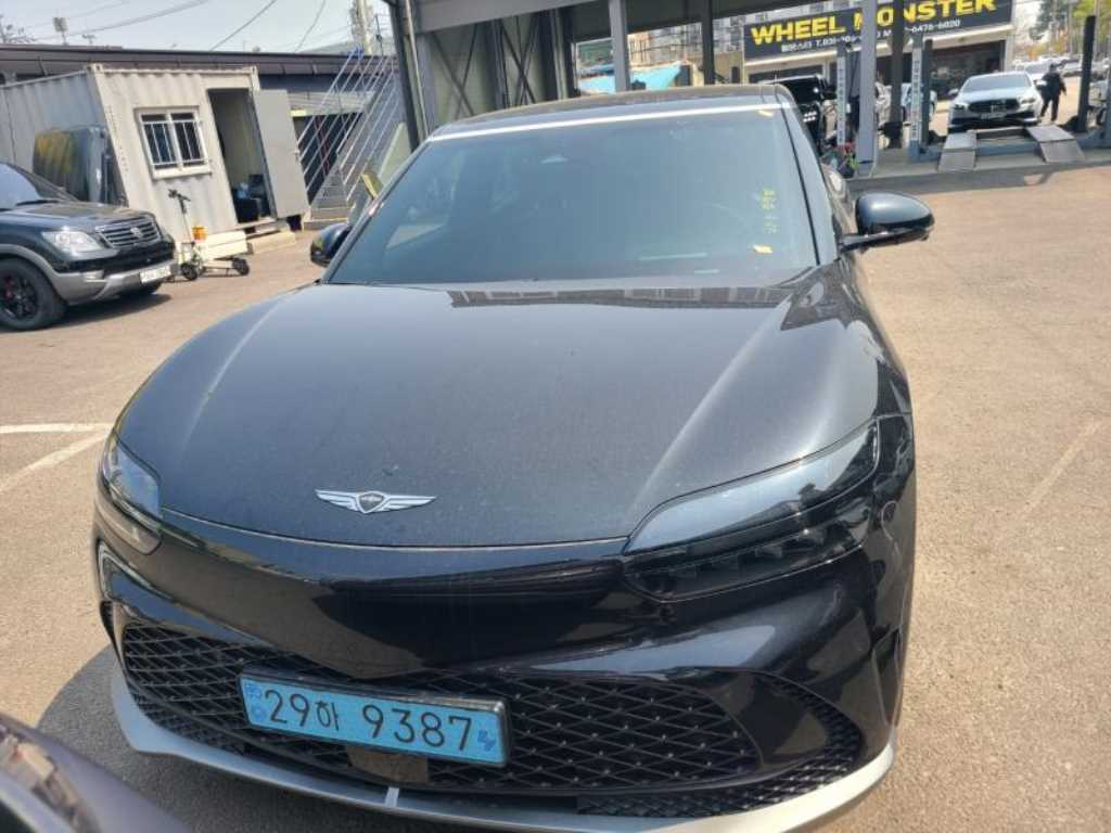 Genesis GV60 2022 Negro - Importación desde Corea - HF Imports Iquique - Foto 1
