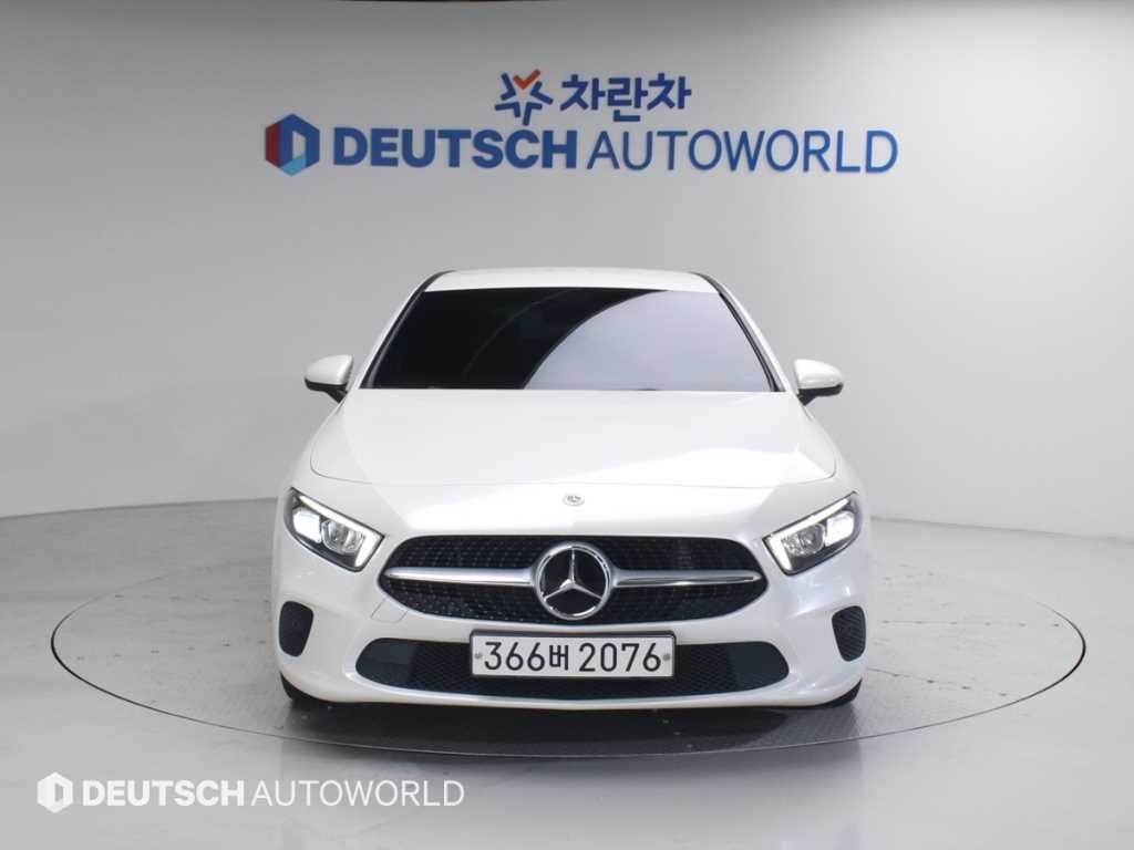 Mercedes Benz A Class - Vista 3