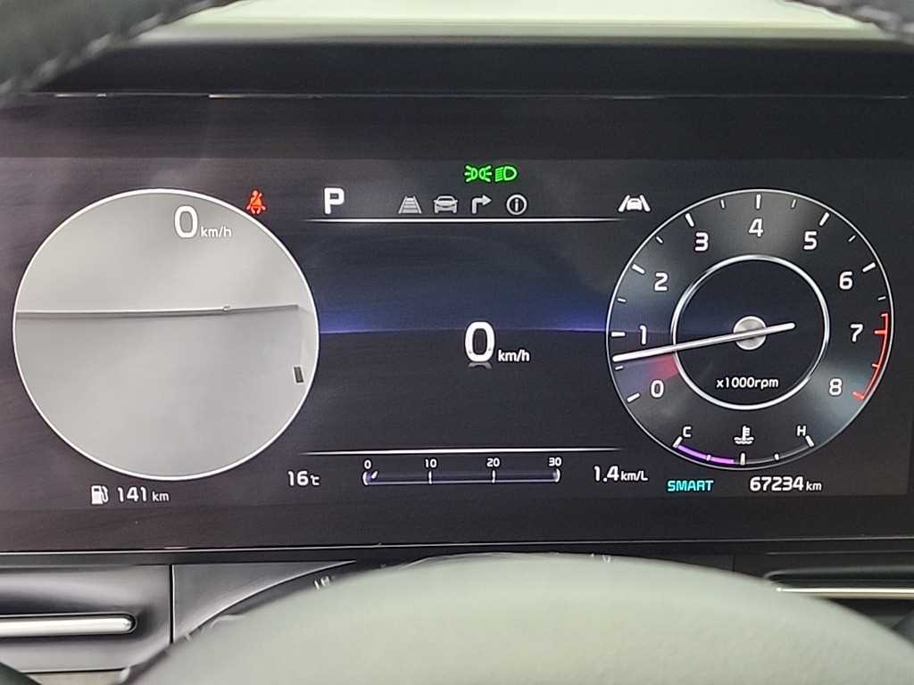 KIA Carnival - Vista 6