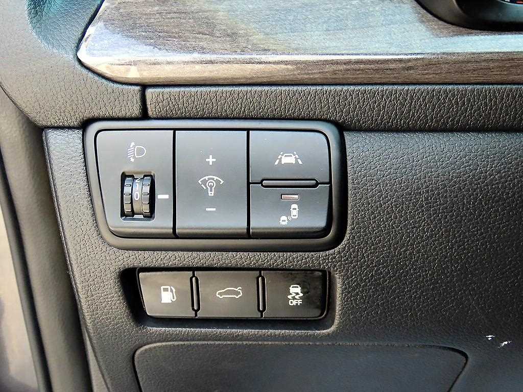 KIA K7 - Vista 12
