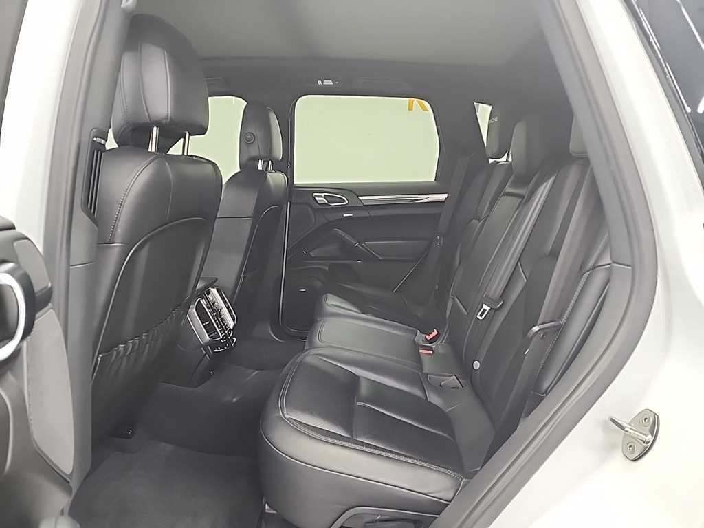 Porsche Cayenne - Vista 12