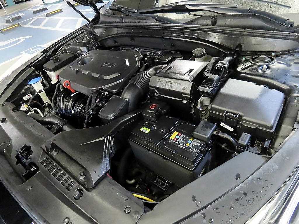 KIA K7 2018 Negro - Importación desde Corea - HF Imports Iquique - Foto 19