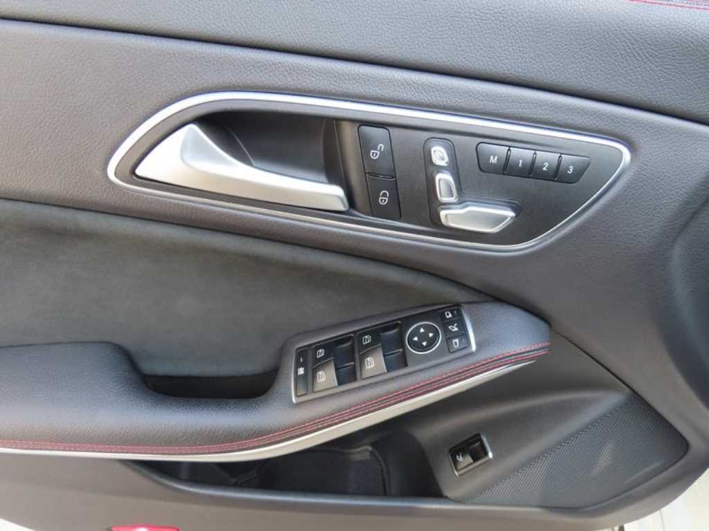 Mercedes Benz CLA Class - Vista 6