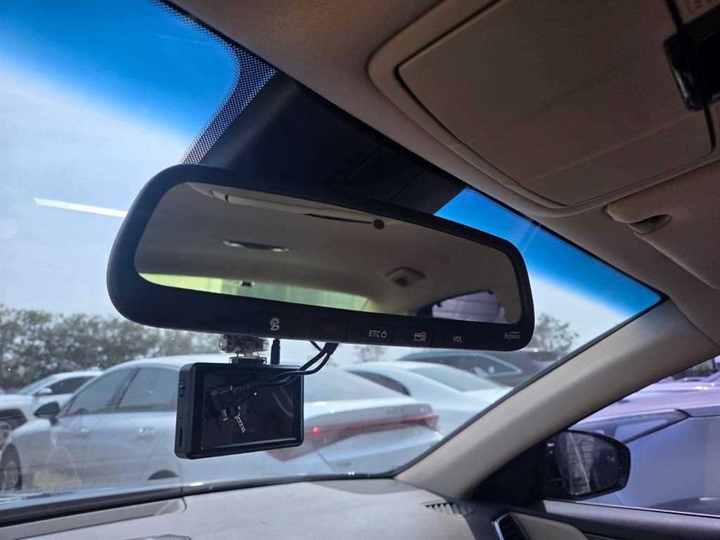 HYUNDAI Grandeur - Vista 7