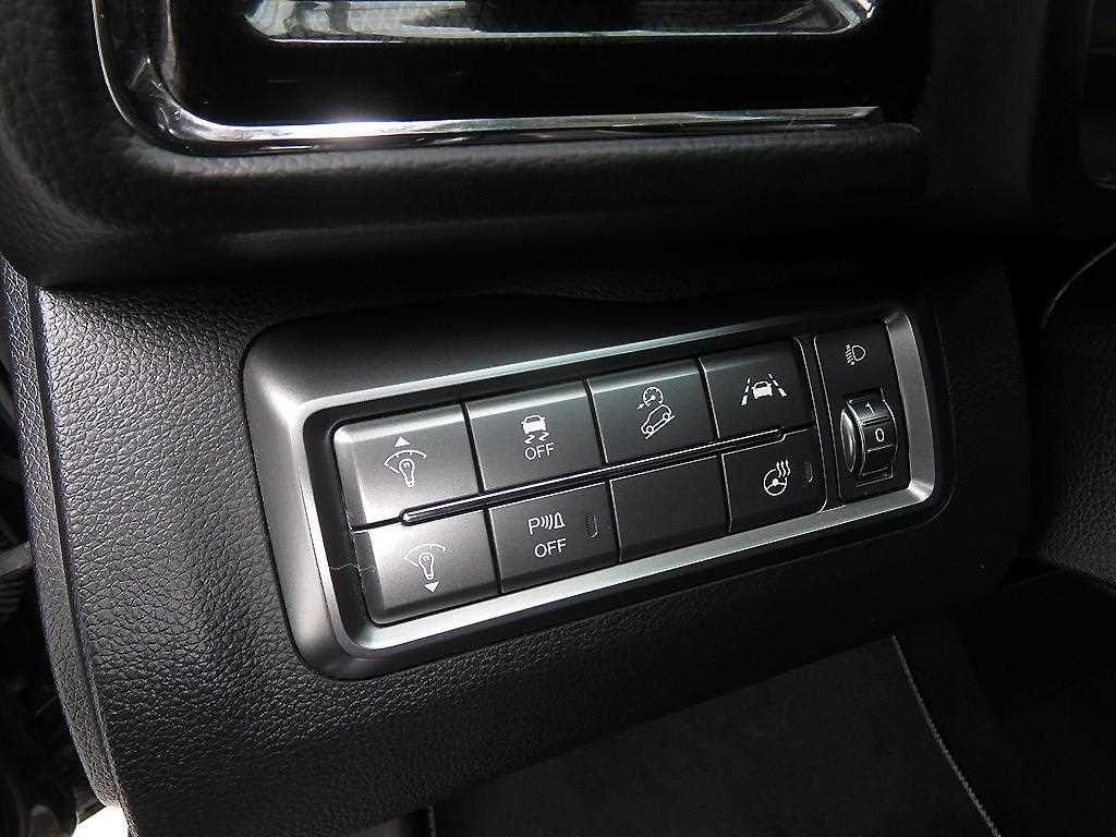 Ssangyong Tivoli - Vista 11