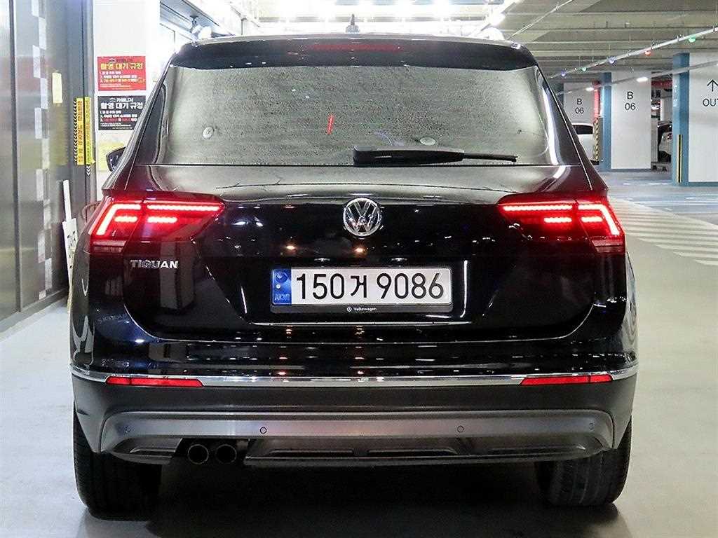 Volkswagen Tiguan - Vista 5