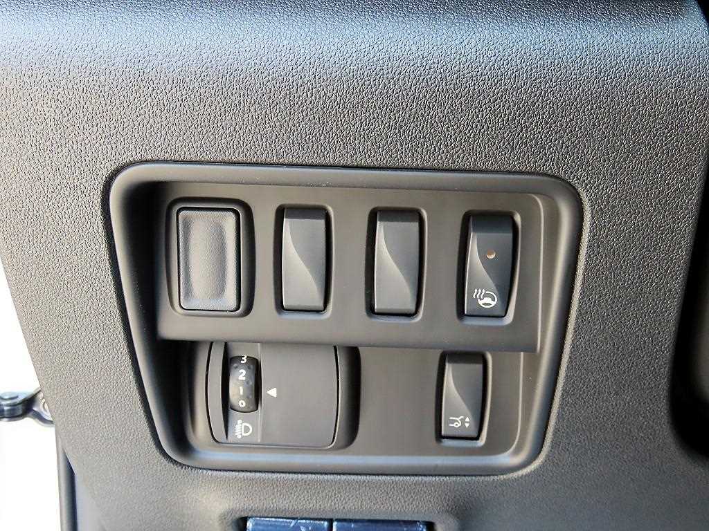 SAMSUNG QM6 - Vista 12