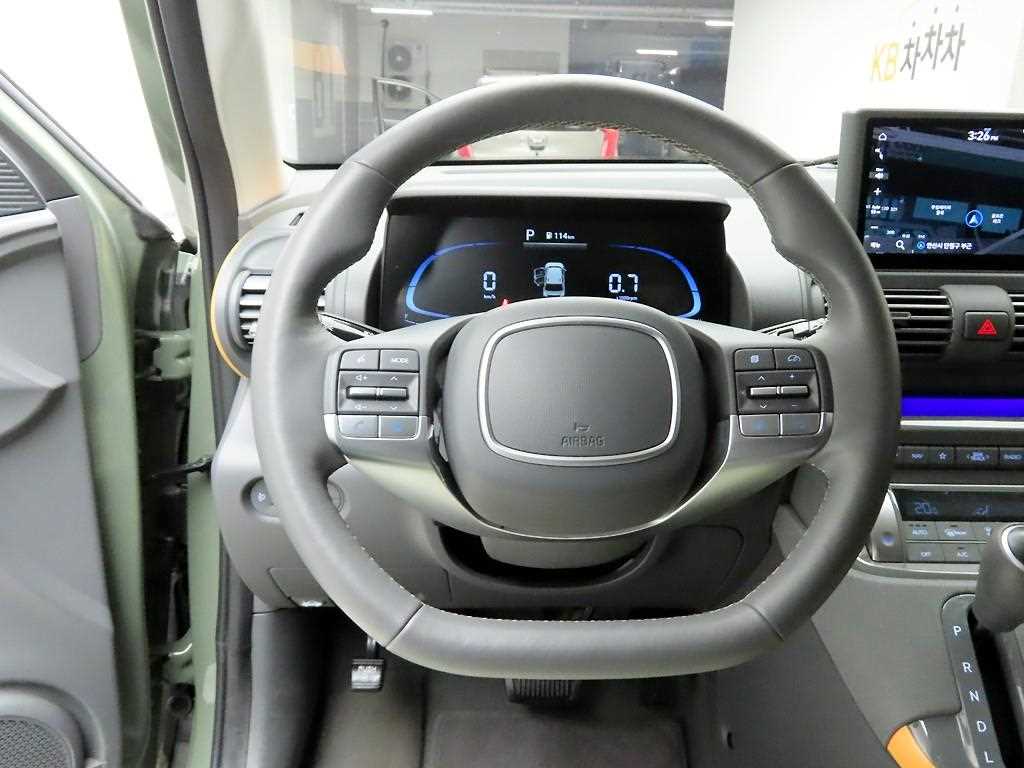 HYUNDAI Casper - Vista 8