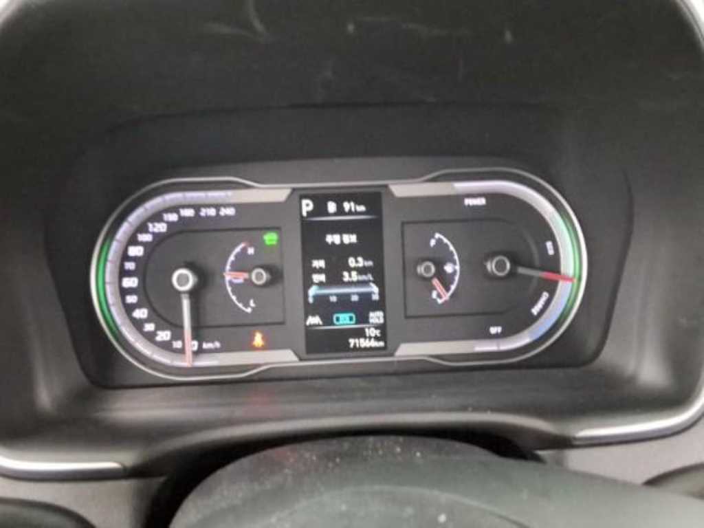 HYUNDAI Tucson - Vista 5