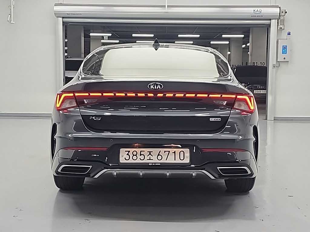 KIA K5 - Vista 3