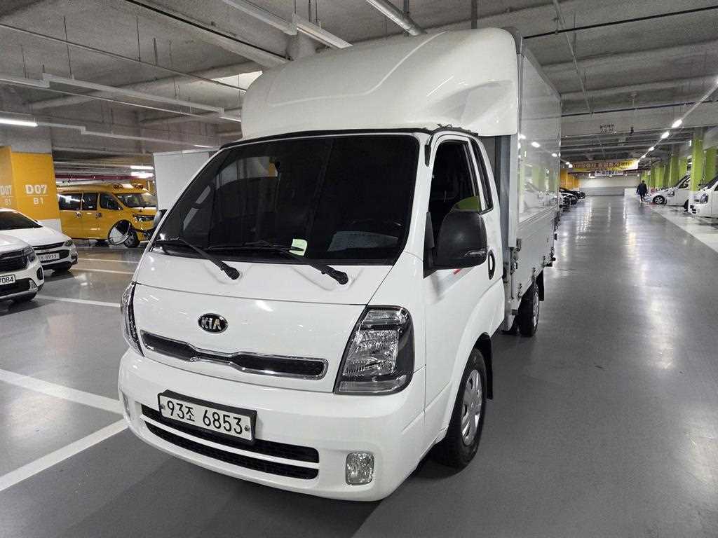 Small Truck Top_Wingbody 2022 Blanco - Importación desde Corea - HF Imports Iquique - Foto 1