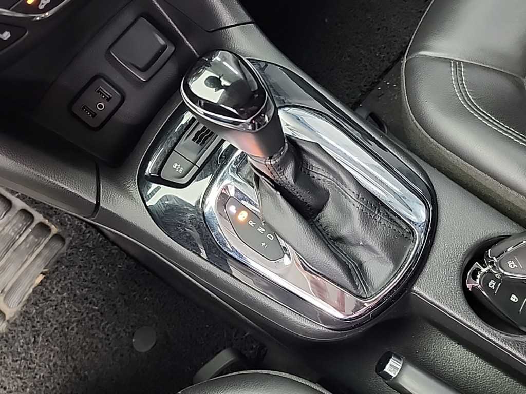 Chevrolet Cruise - Vista 8