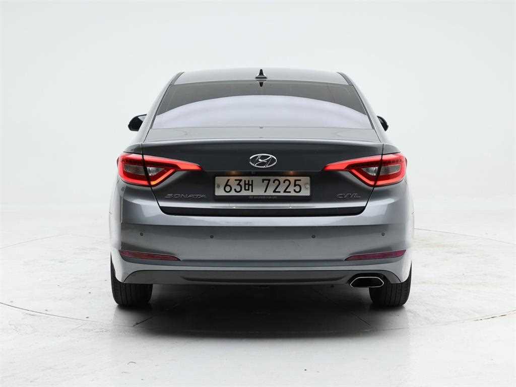 HYUNDAI Sonata - Vista 5