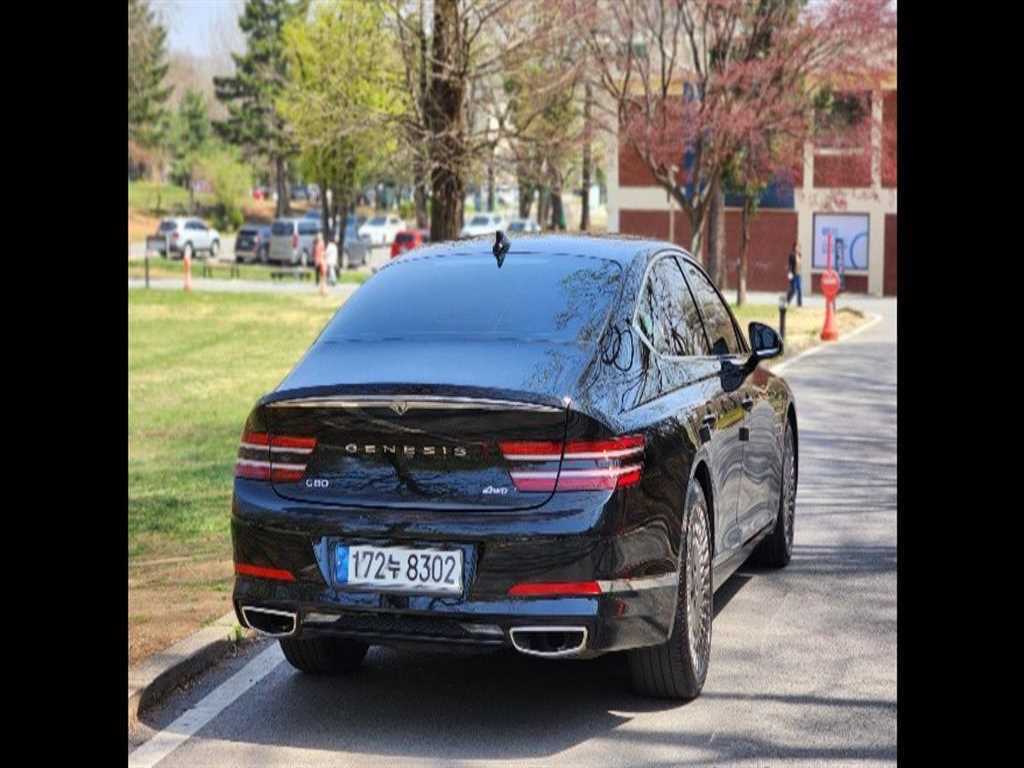 Genesis G80 - Vista 7